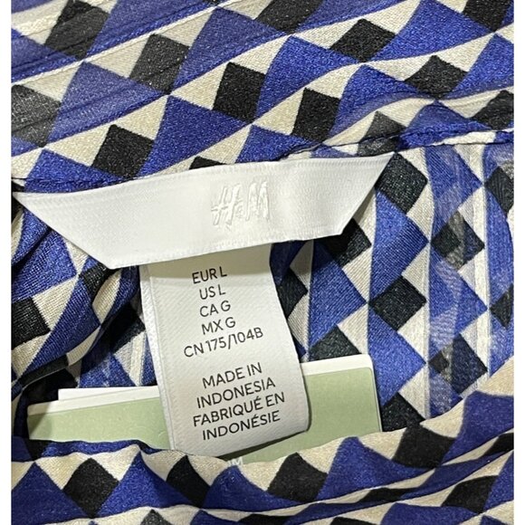 New H&M Geo Print Blouse Top Blue Black Size L Large Mock Neck - Picture 6 of 10